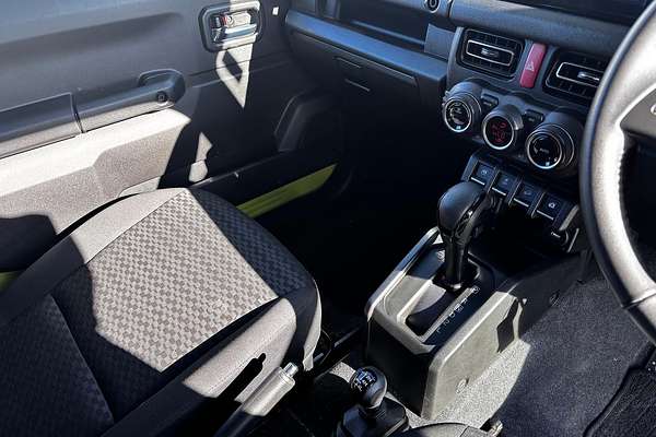 2022 Suzuki Jimny GJ