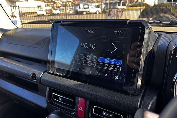 2022 Suzuki Jimny GJ