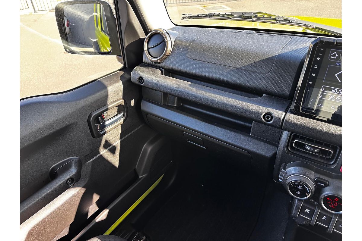 2022 Suzuki Jimny GJ