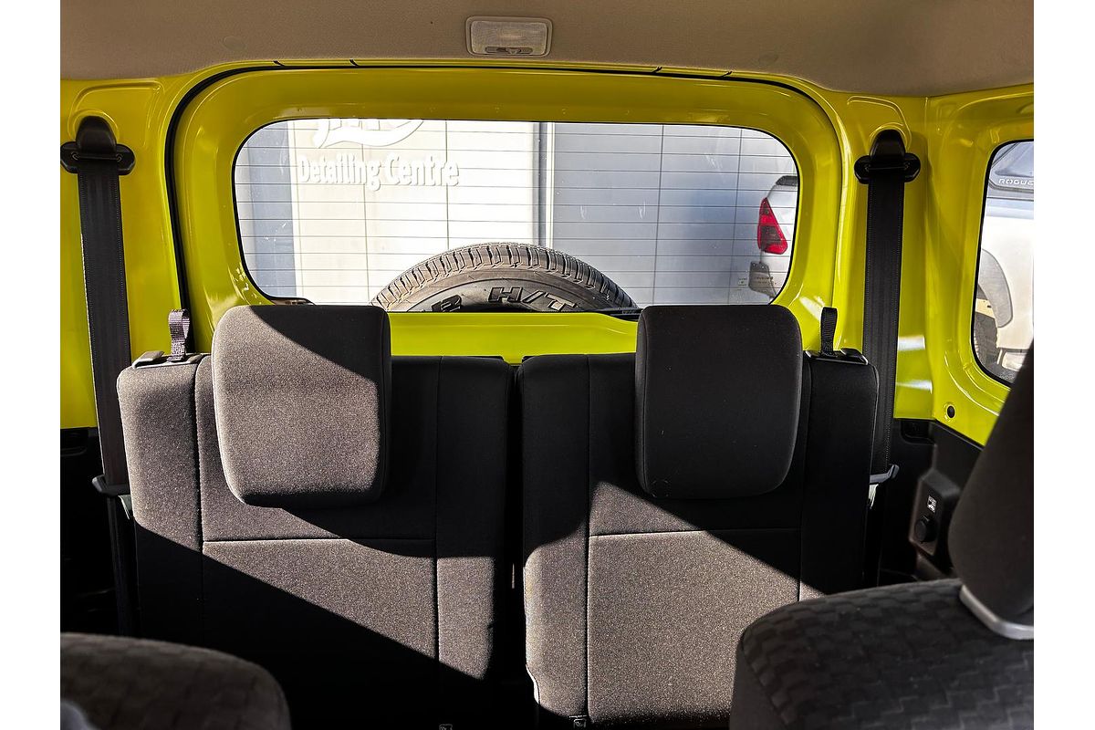 2022 Suzuki Jimny GJ