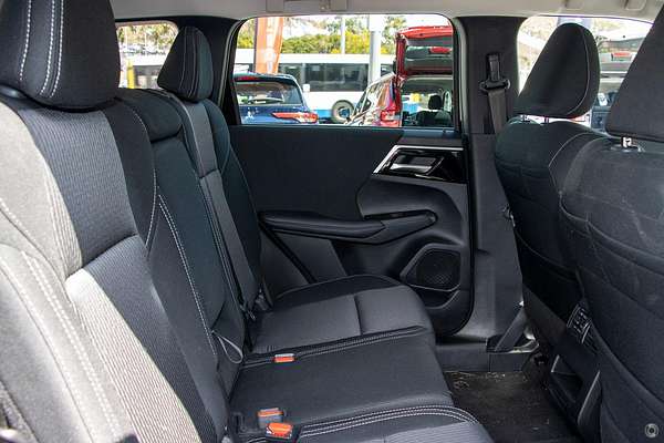 2025 Mitsubishi Outlander LS ZM