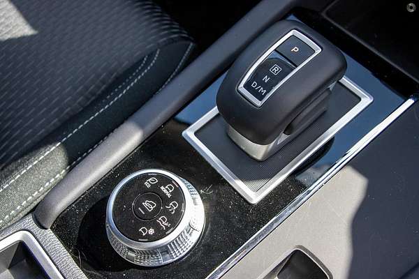 2025 Mitsubishi Outlander LS ZM