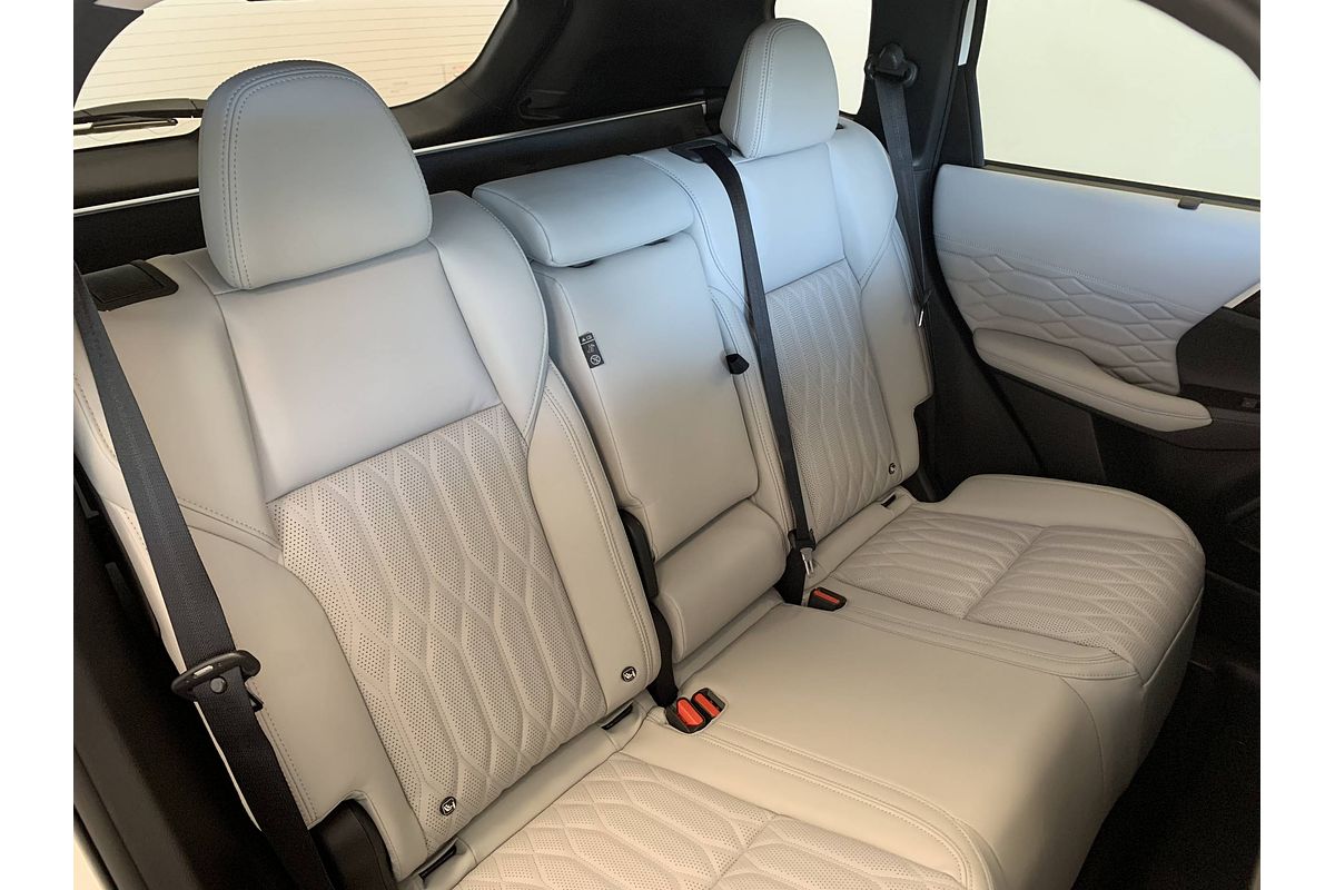 2025 Mitsubishi Outlander Exceed ZM