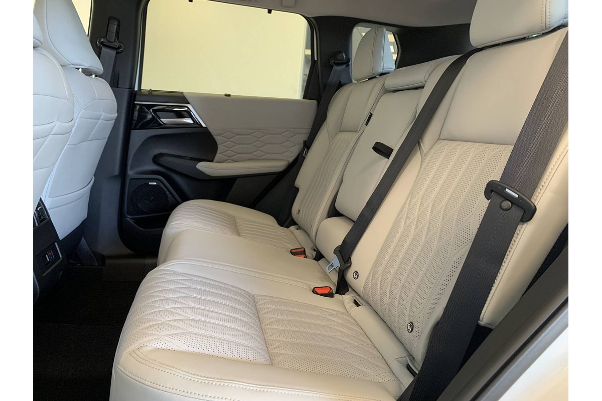 2025 Mitsubishi Outlander Exceed ZM