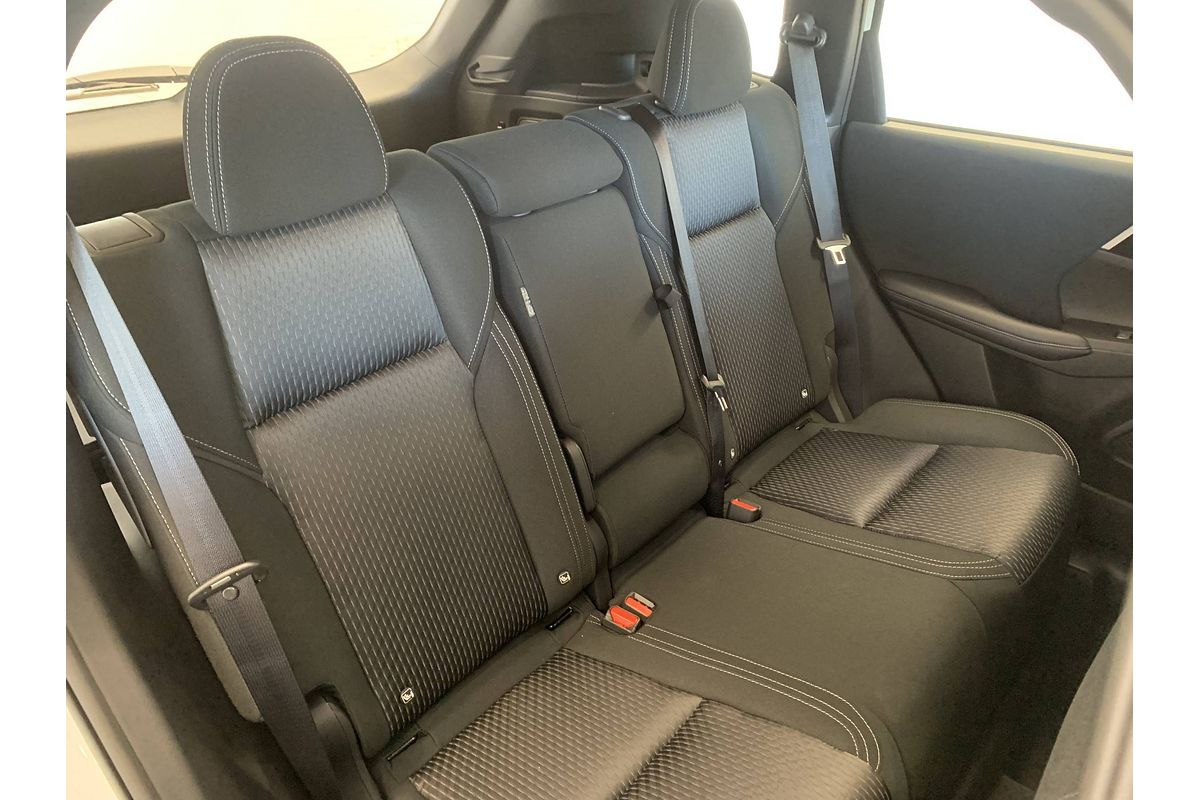 2025 Mitsubishi Outlander ES 5 SEAT (2WD) ZM MY25