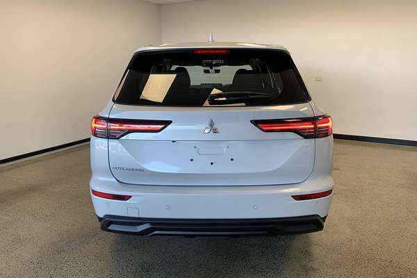 2025 Mitsubishi Outlander ES 5 SEAT (2WD) ZM MY25