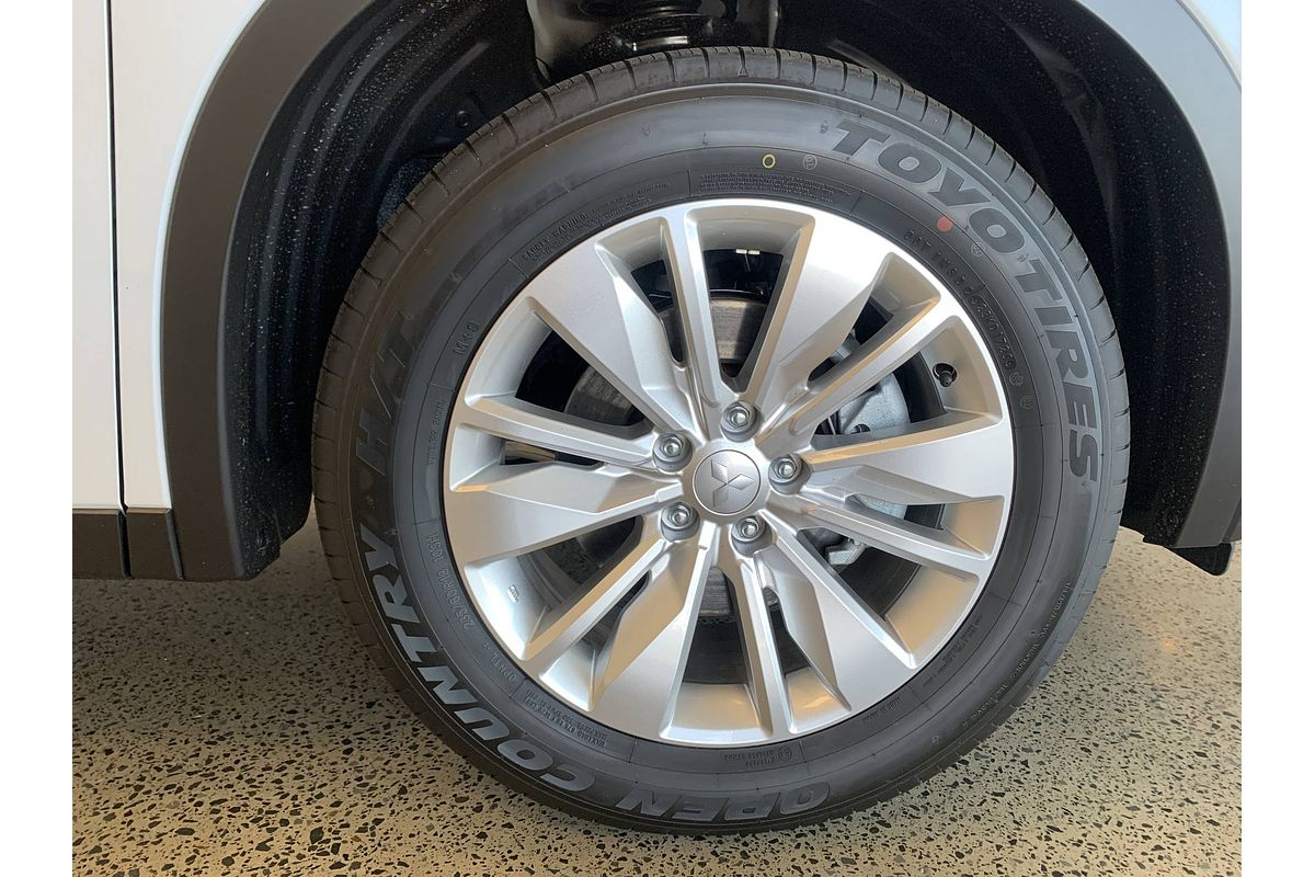 2025 Mitsubishi Outlander ES 5 SEAT (2WD) ZM MY25