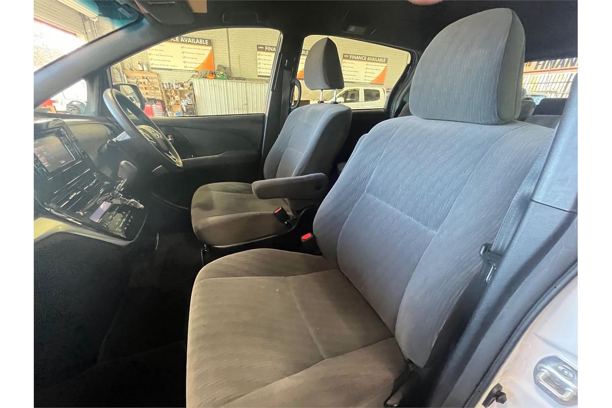2019 Toyota Tarago GLi ACR50R