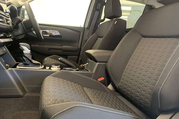 2025 Mitsubishi Triton GLS MV 4X4