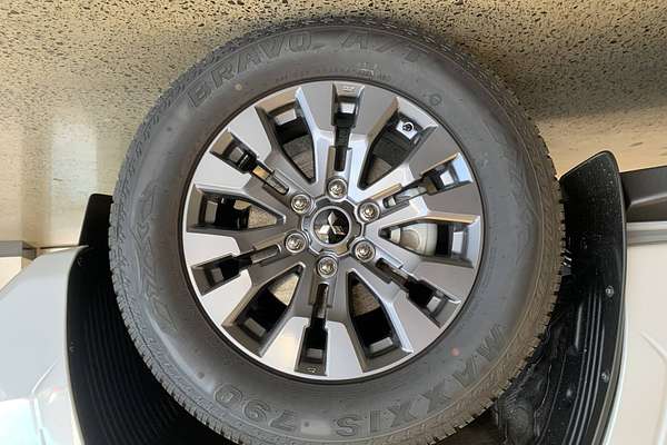 2025 Mitsubishi Triton GLS MV 4X4