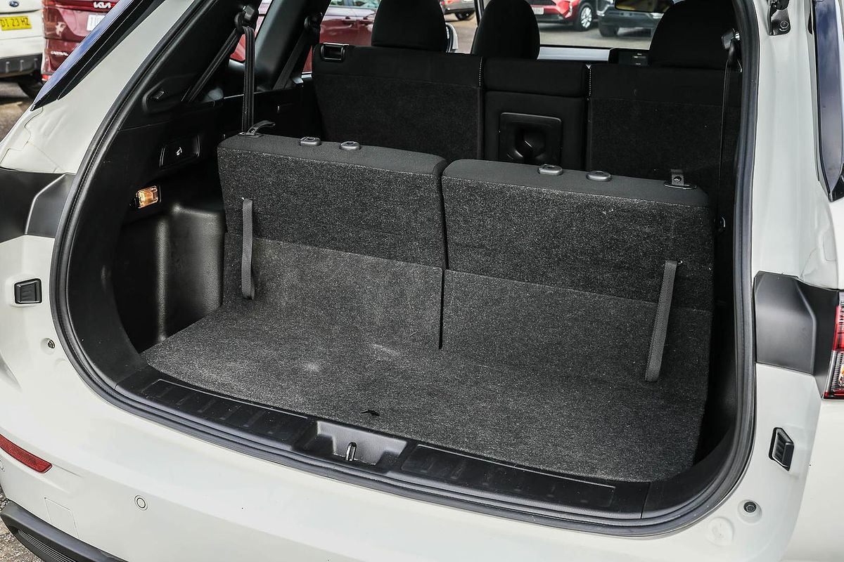 2024 Mitsubishi Outlander ES ZM