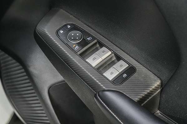 2024 Mitsubishi Outlander ES ZM