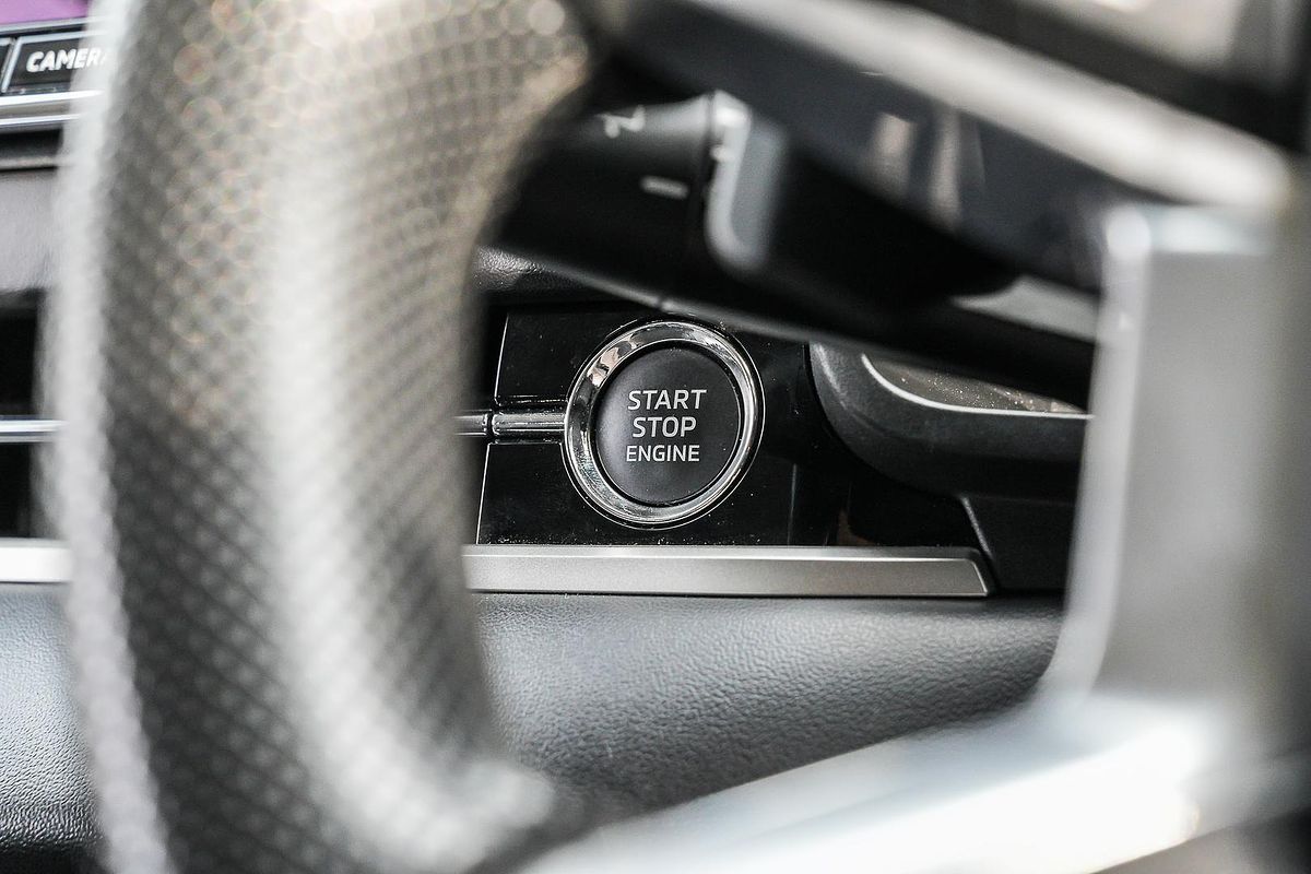 2024 Mitsubishi Outlander ES ZM