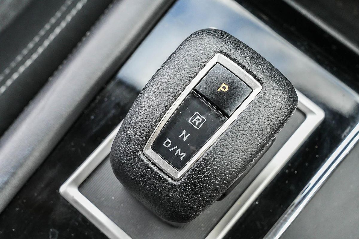 2024 Mitsubishi Outlander ES ZM