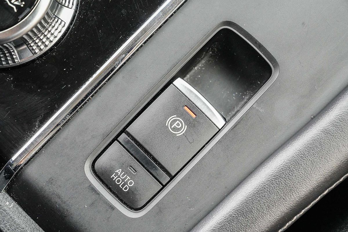 2024 Mitsubishi Outlander ES ZM