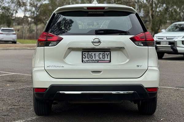 2017 Nissan X-TRAIL ST T32