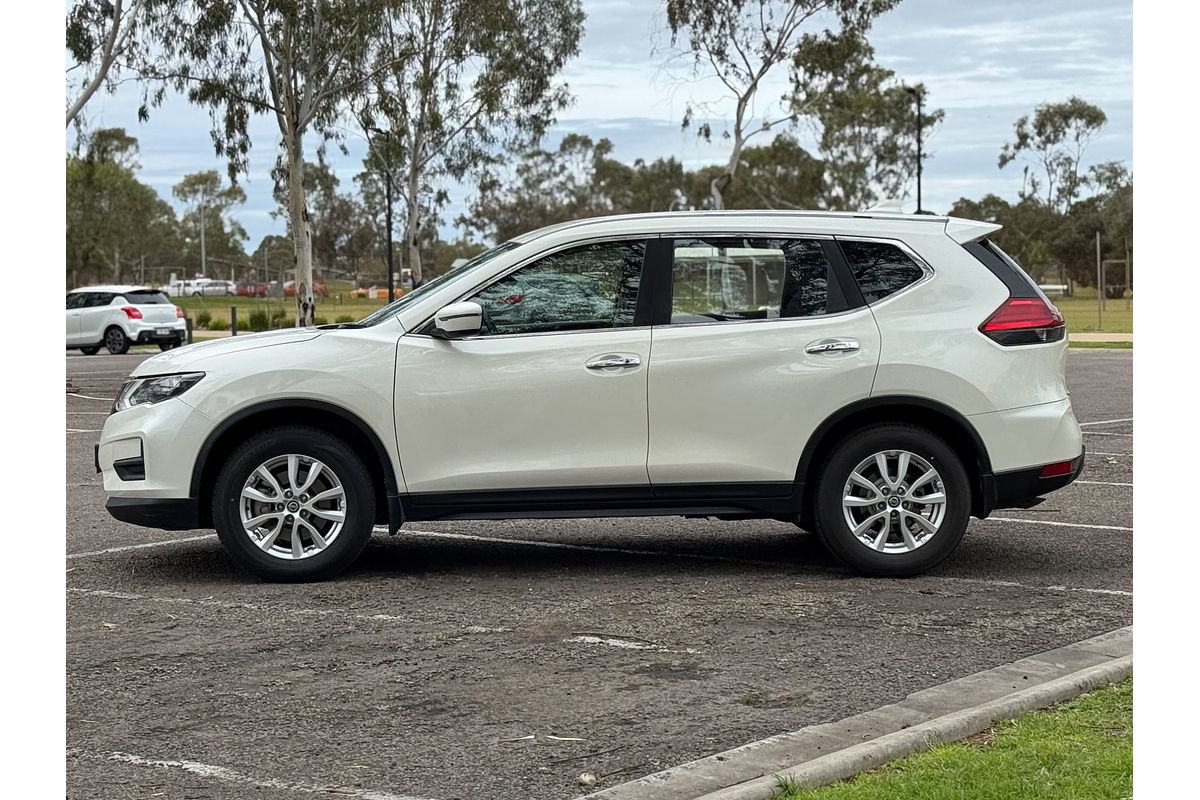 2017 Nissan X-TRAIL ST T32