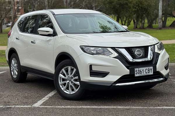 2017 Nissan X-TRAIL ST T32