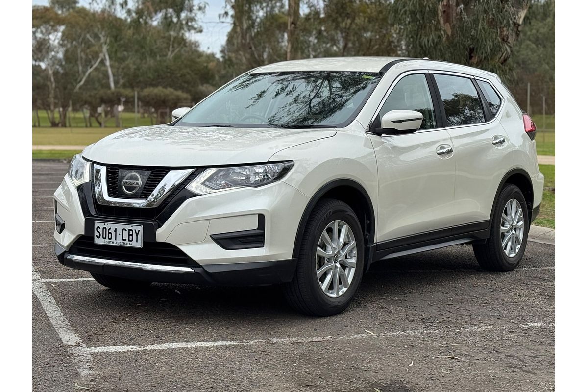 2017 Nissan X-TRAIL ST T32