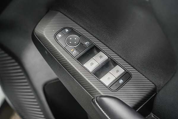 2024 Mitsubishi Outlander ES ZM