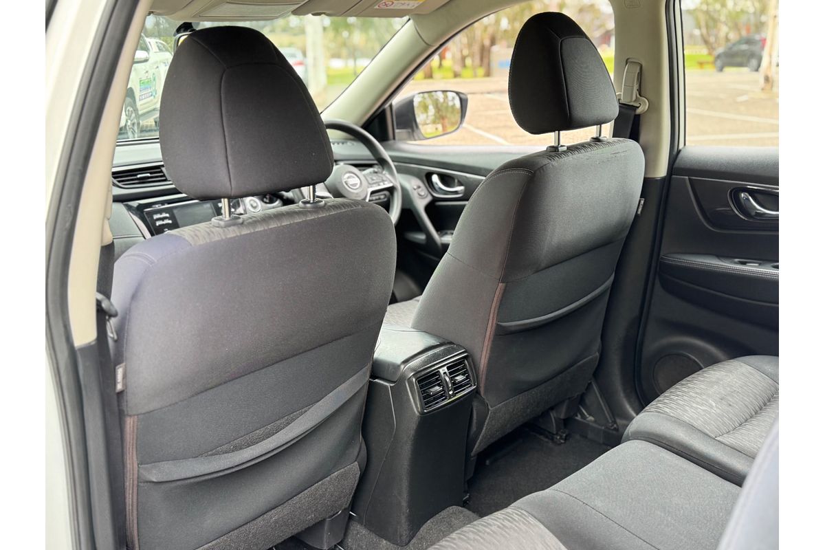2017 Nissan X-TRAIL ST T32