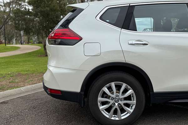 2017 Nissan X-TRAIL ST T32