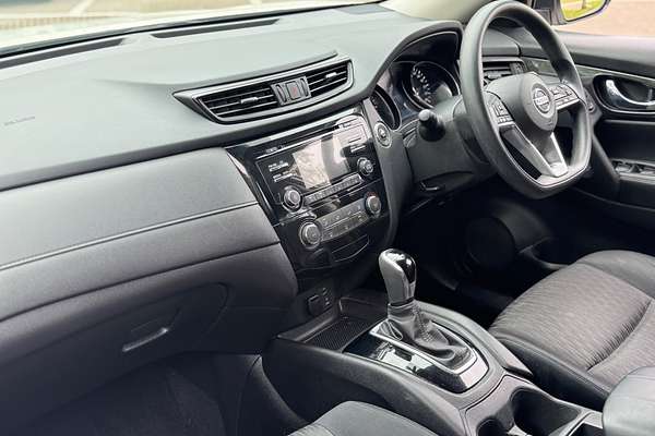 2017 Nissan X-TRAIL ST T32