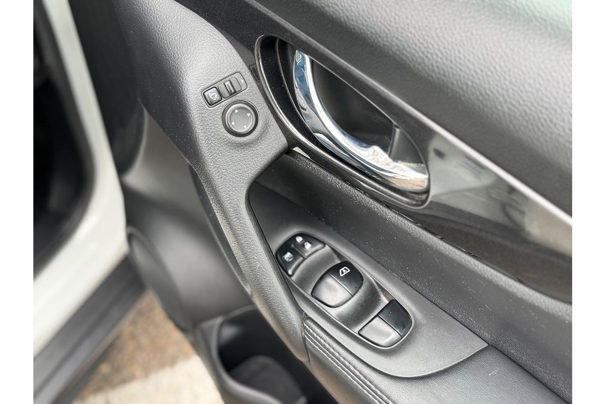 2017 Nissan X-TRAIL ST T32