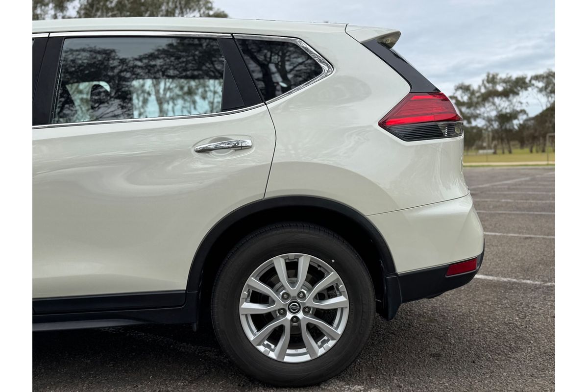 2017 Nissan X-TRAIL ST T32