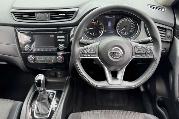 2017 Nissan X-TRAIL ST T32