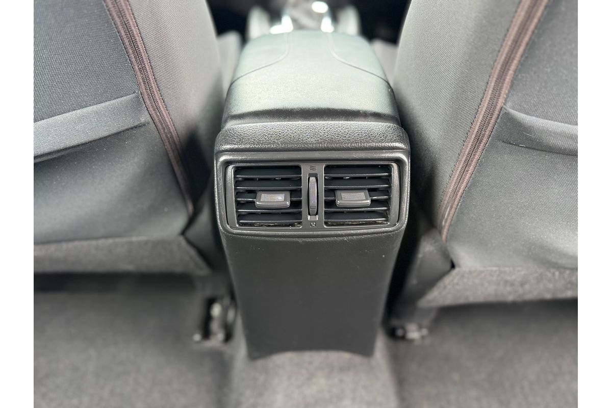 2017 Nissan X-TRAIL ST T32