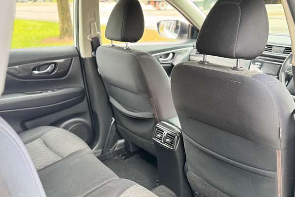 2017 Nissan X-TRAIL ST T32