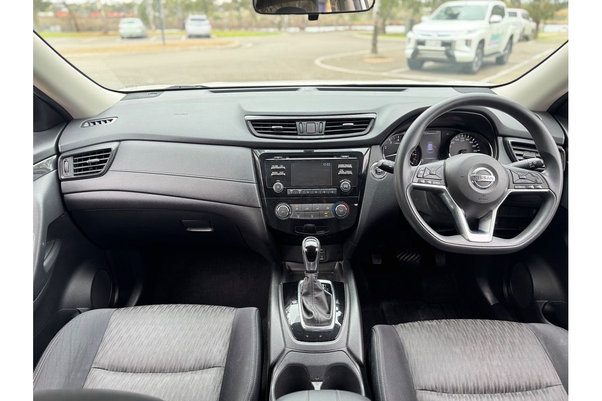 2017 Nissan X-TRAIL ST T32