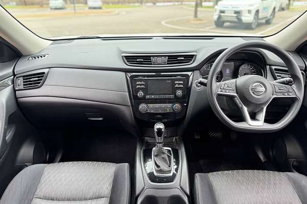 2017 Nissan X-TRAIL ST T32