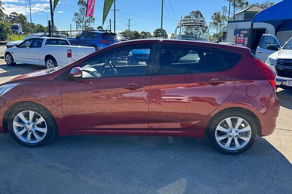 2017 Hyundai Accent Sport RB5