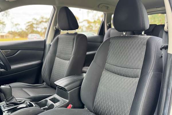 2017 Nissan X-TRAIL ST T32