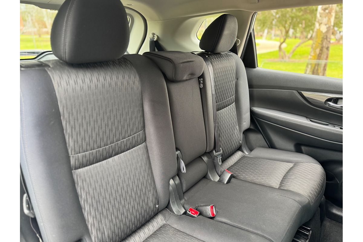 2017 Nissan X-TRAIL ST T32