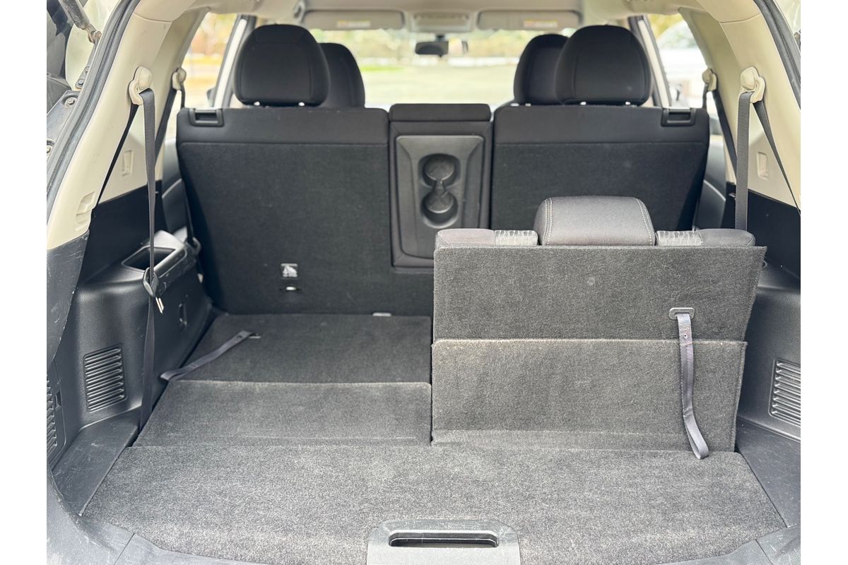 2017 Nissan X-TRAIL ST T32