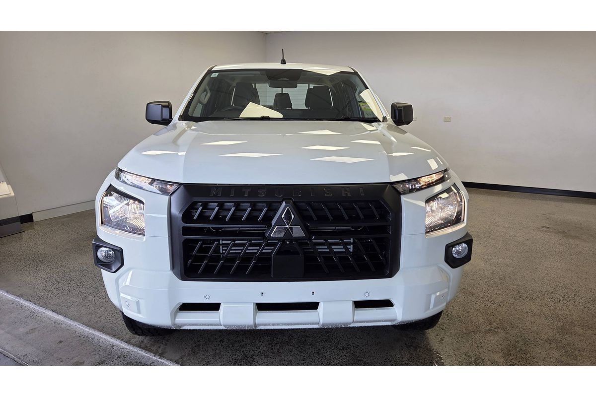 2024 Mitsubishi Triton GLX MV 4X4