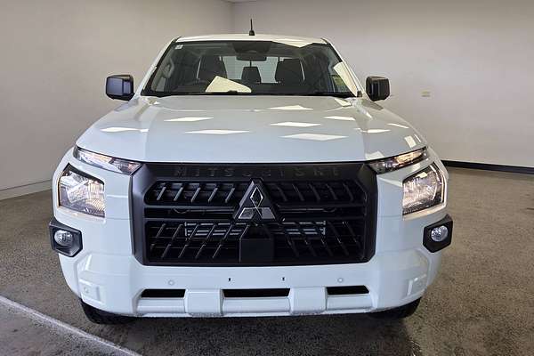 2024 Mitsubishi Triton GLX MV 4X4