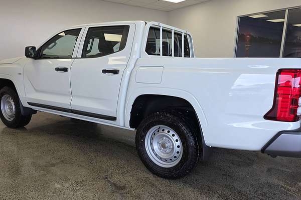 2024 Mitsubishi Triton GLX MV 4X4