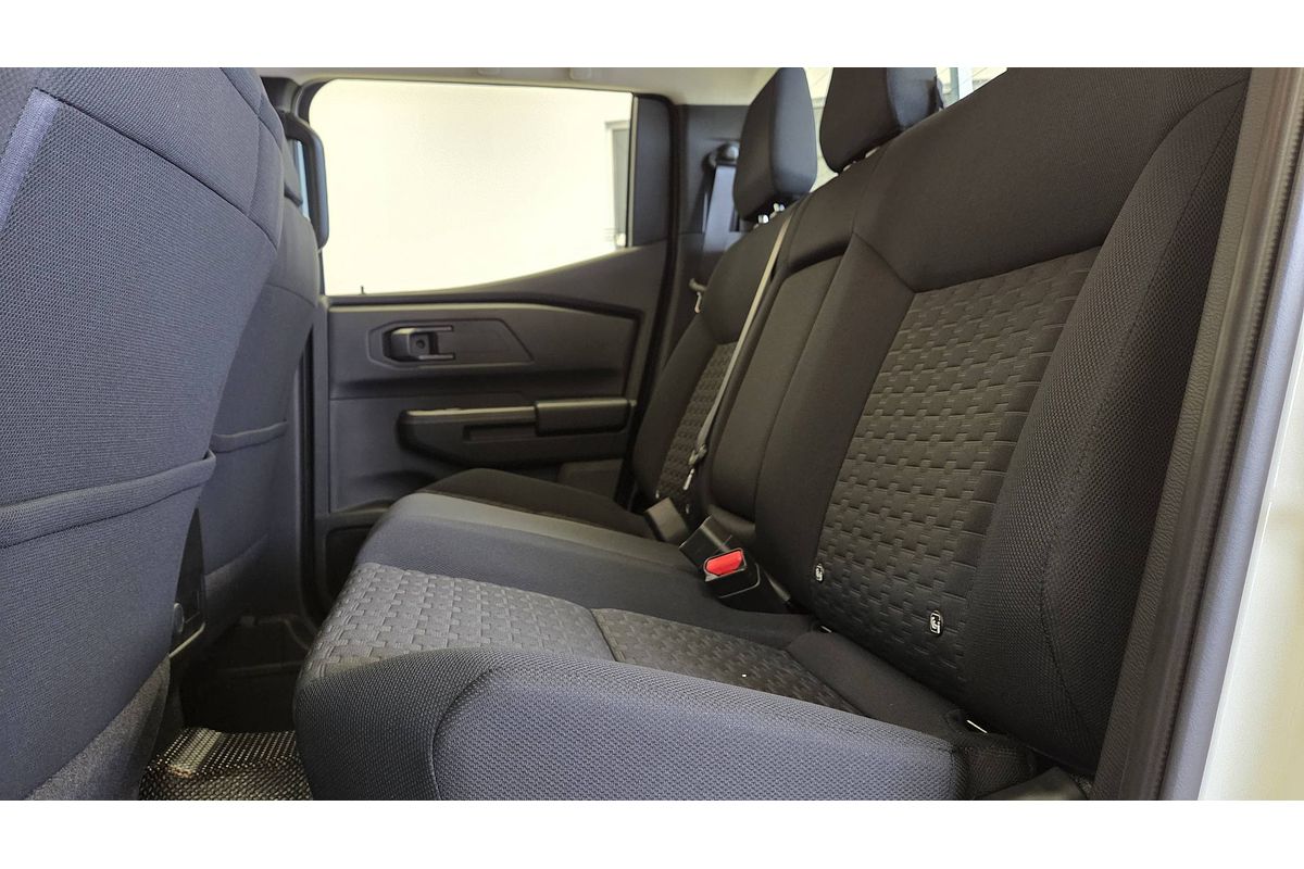 2024 Mitsubishi Triton GLX MV 4X4