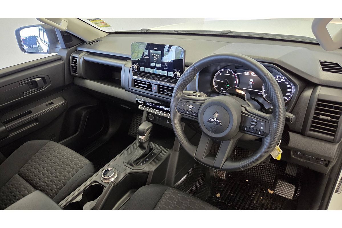 2024 Mitsubishi Triton GLX MV 4X4