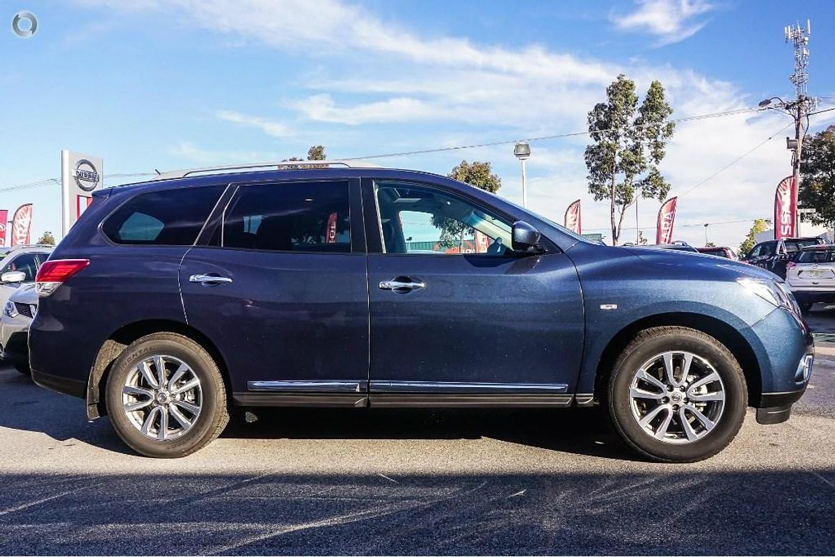 2015 Nissan Pathfinder ST-L R52