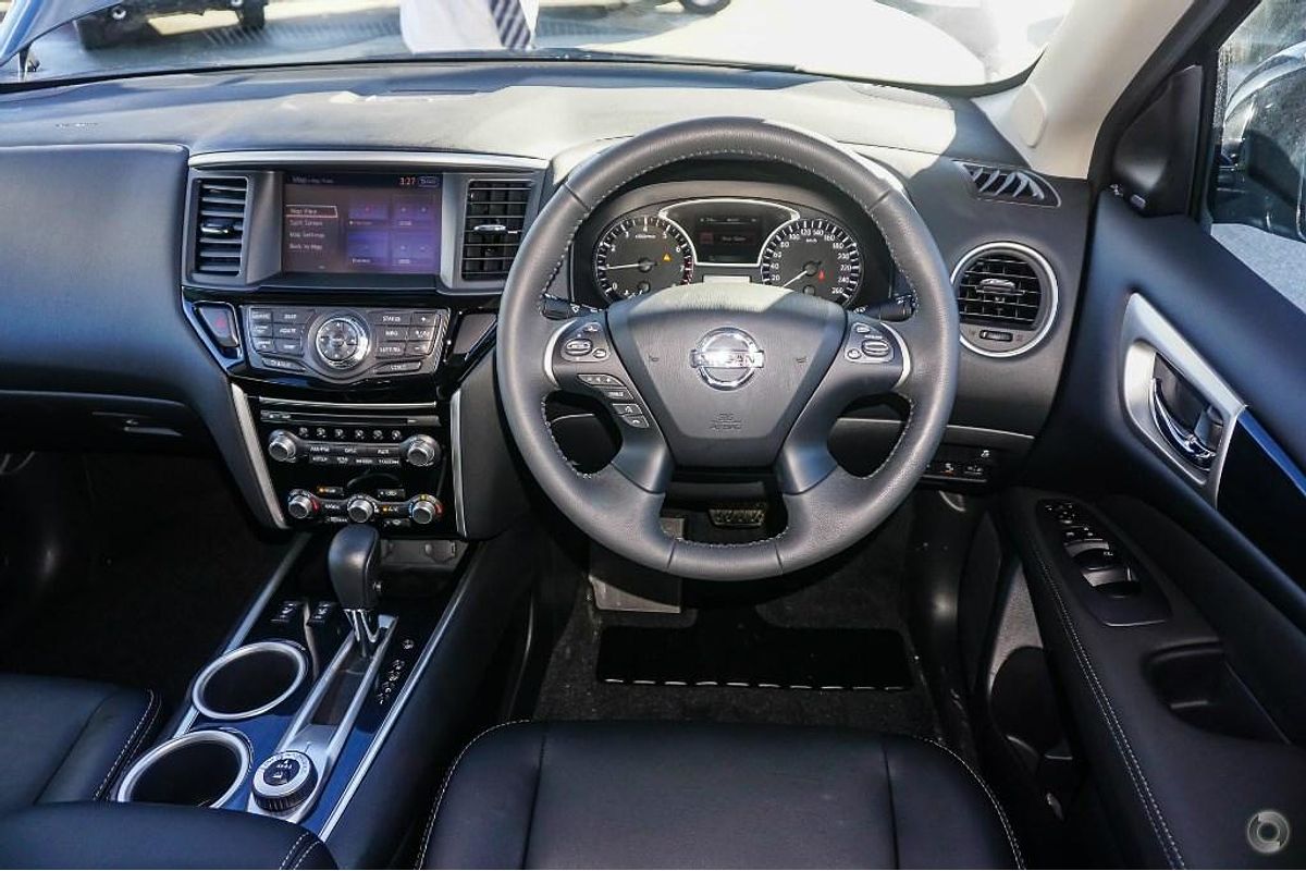 2015 Nissan Pathfinder ST-L R52