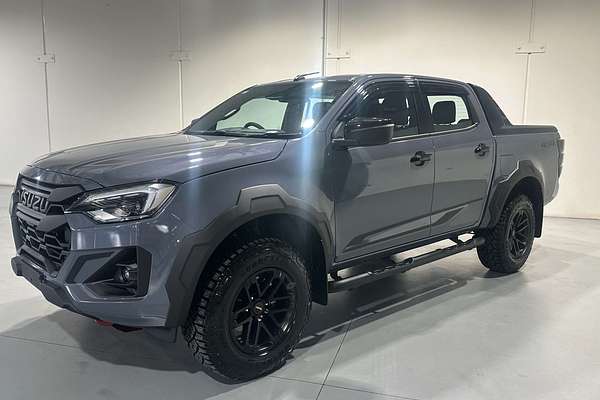 2025 Isuzu D-MAX BLADE  4X4