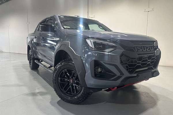 2025 Isuzu D-MAX BLADE  4X4