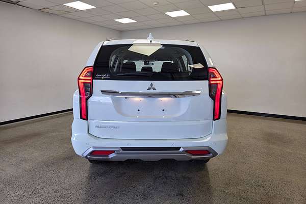 2025 Mitsubishi Pajero Sport GLX QG