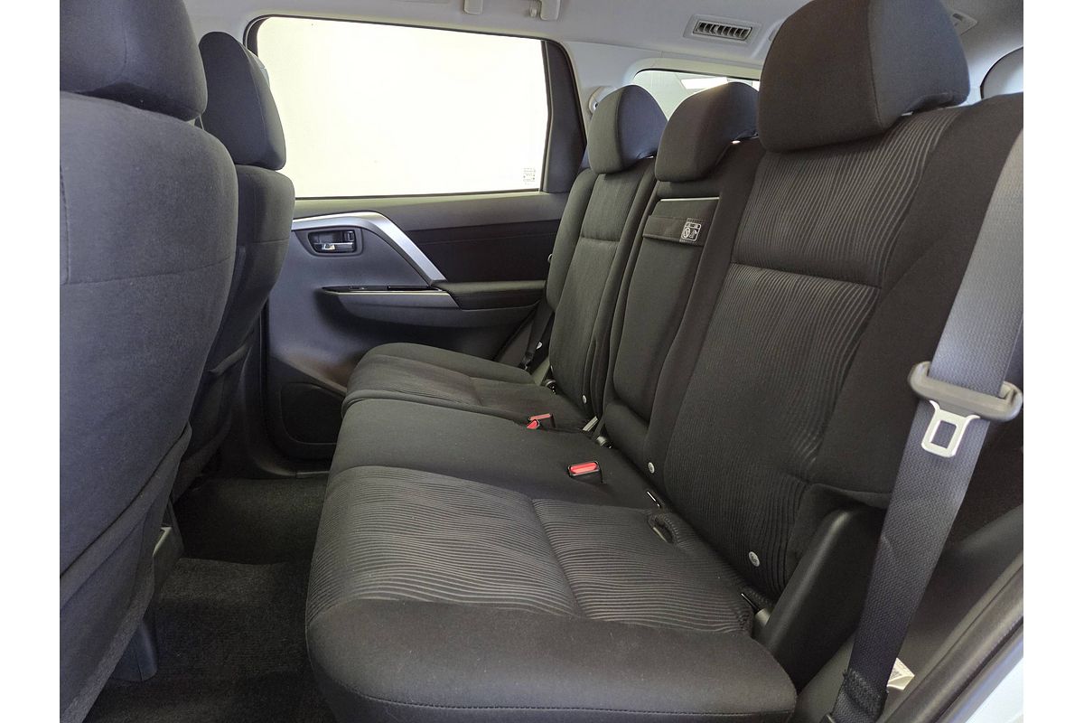 2025 Mitsubishi Pajero Sport GLX QG