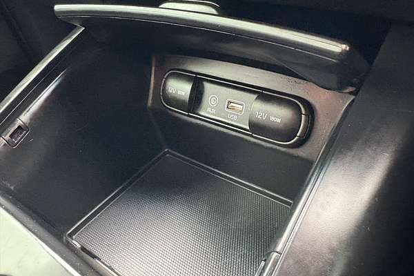 2019 Kia Sorento Black Edition UM